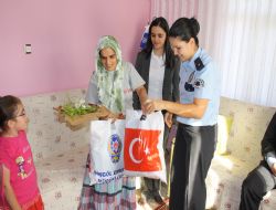 TDP Şehit Ailelerinin gönlünü aldı